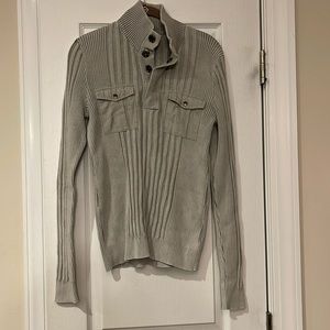 men’s S sweater unsure brand but is great quality snap bottoms at top